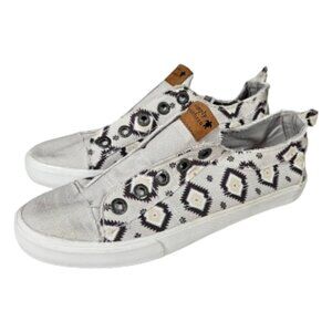 Simply Southern Vintage Loafer Aztec Sneakers Women's Size 6 NEW
